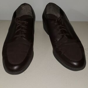 comfort plus by Predictions Brown Lace-Up Flats